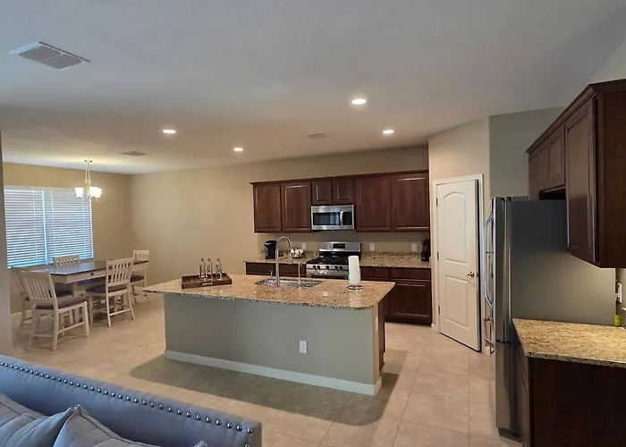 Comfortable Family Getaway In Holiday home *
